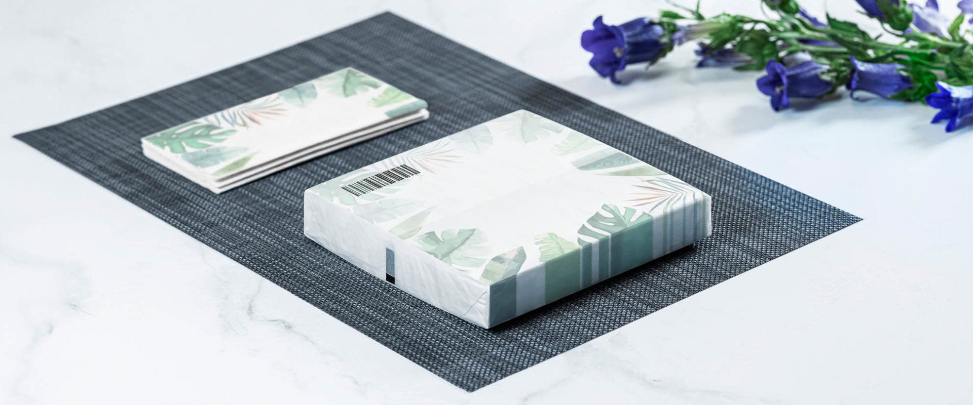 transparent paper is used for packaging tissues and napkins