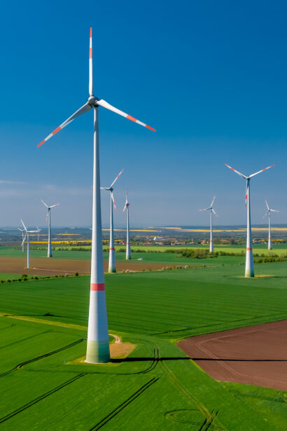 Windkraftanlagen bei Magdeburg